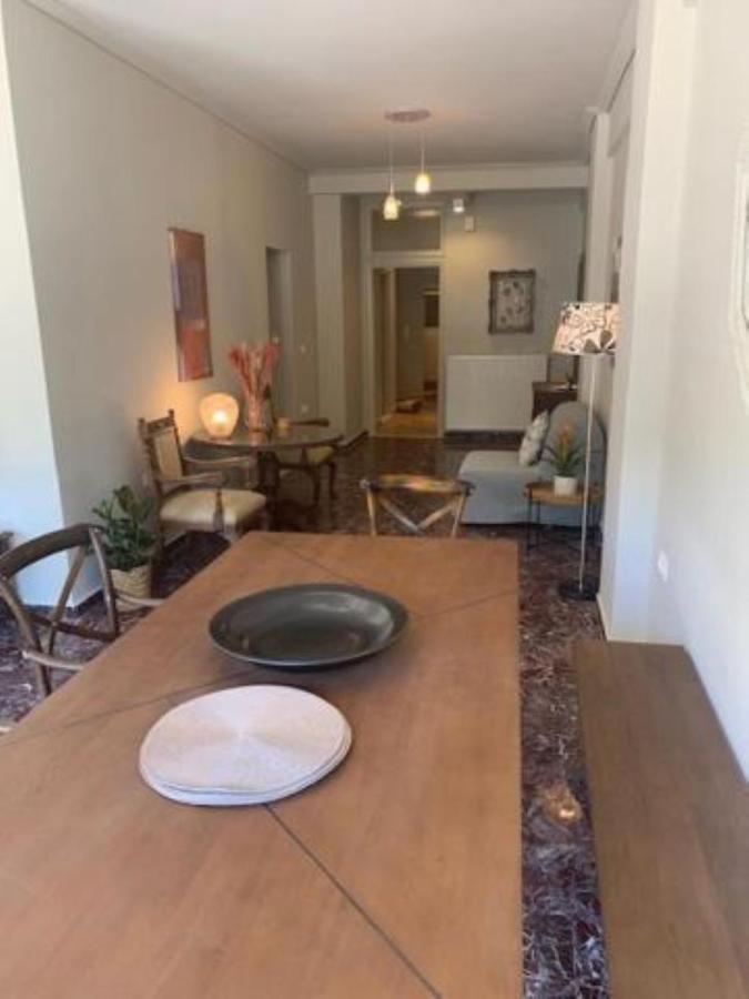 אתונה Flisvos Marina Refurbished Apartment מראה חיצוני תמונה