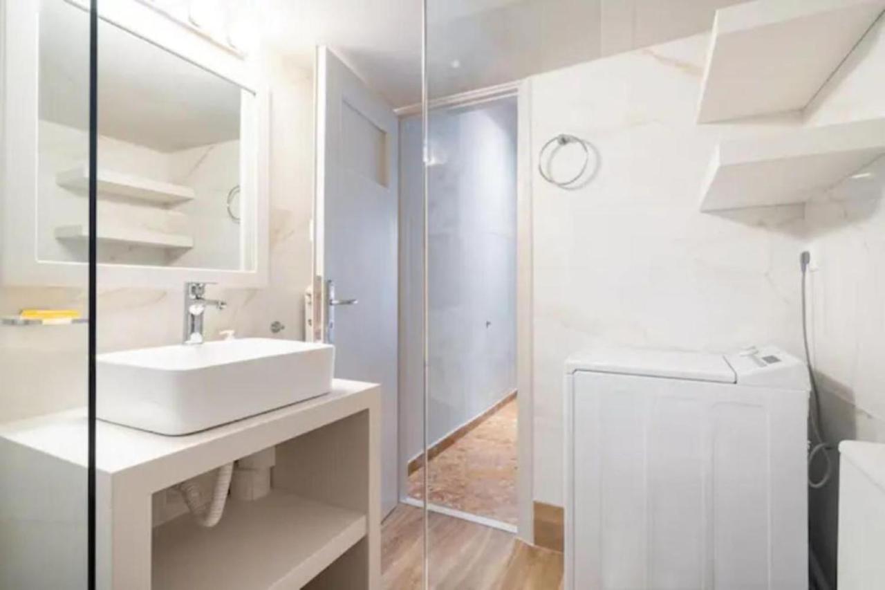 אתונה Flisvos Marina Refurbished Apartment מראה חיצוני תמונה